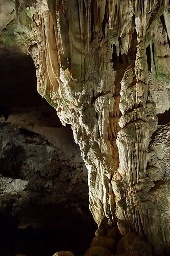 Rock Formations in Sung Sot Cave, Halong Bay, Vietnam